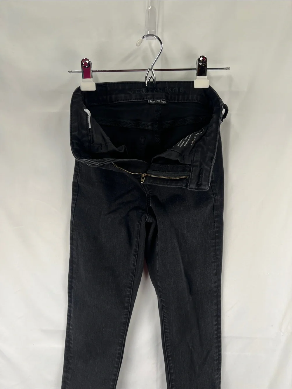 American Eagle - Women’s Jeans - High Rise Jeggings -Black - Size Unk (0 or 00?)